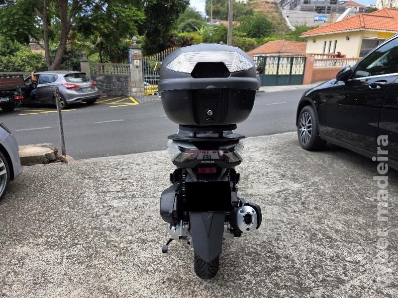 Honda PCX 125 ABS 125 cc Scooter