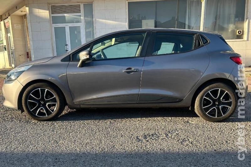 RENAULT CLIO 1.5dCi90 Gasóleo