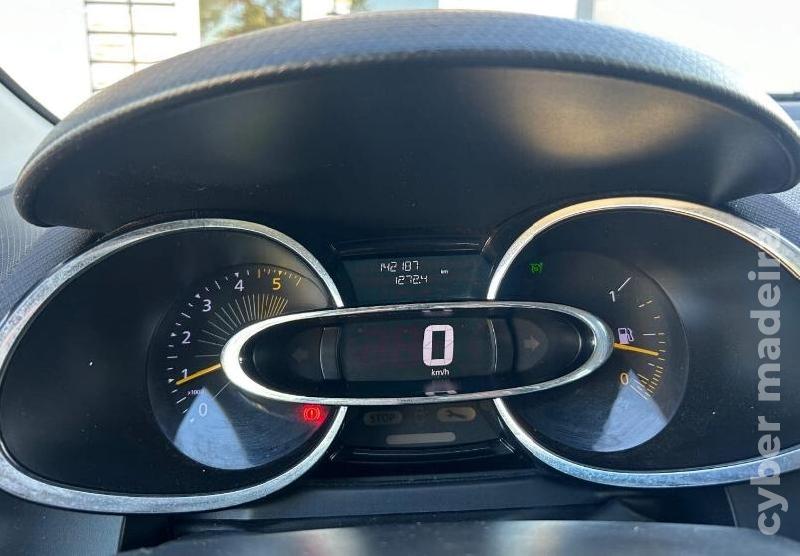 RENAULT CLIO 1.5dCi90 Gasóleo