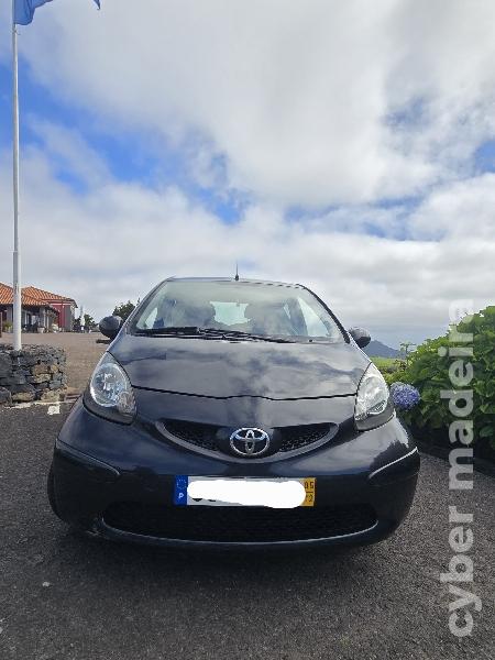 TOYOTA AYGO 1.0 68cv Gasolina