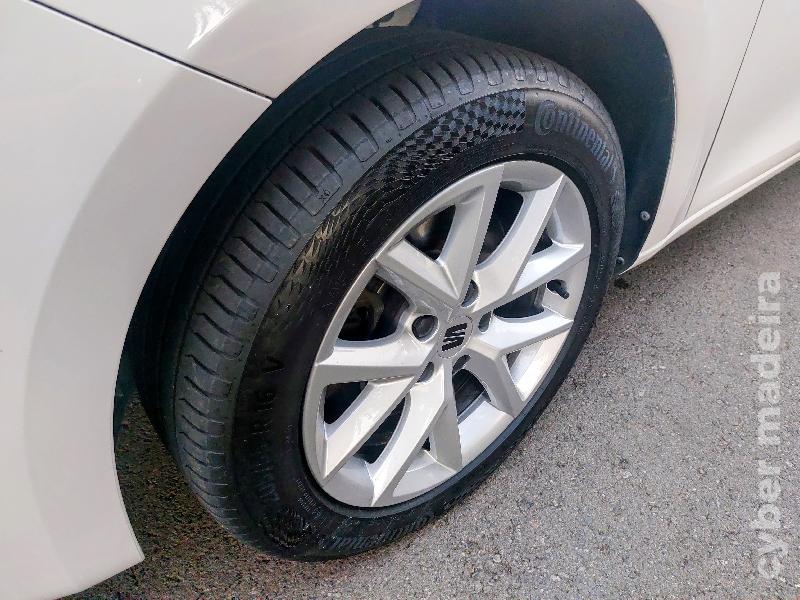 SEAT LEON 2.0-TDI 2023 Gasóleo
