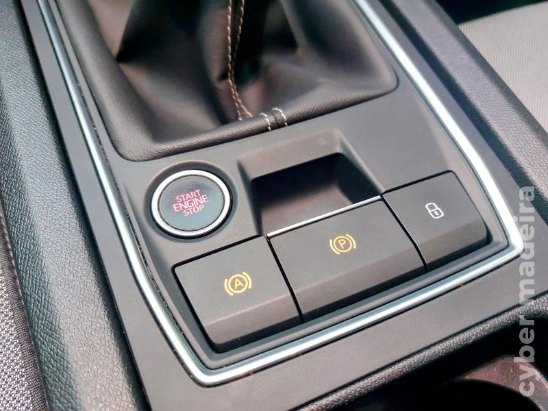 SEAT LEON 2.0-TDI 2023 Gasóleo