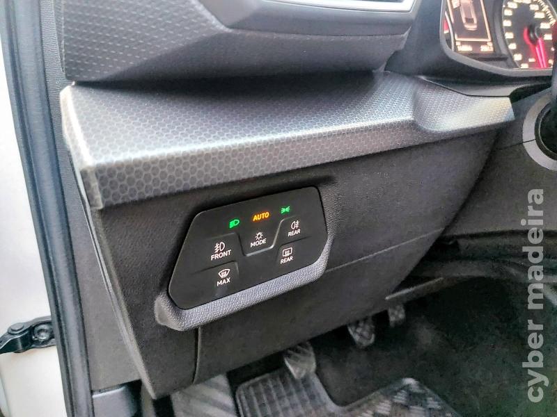 SEAT LEON 2.0-TDI 2023 Gasóleo