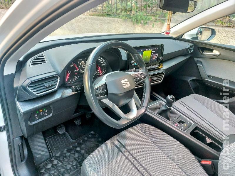 SEAT LEON 2.0-TDI 2023 Gasóleo