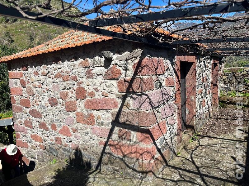 Moradia T2 para Venda