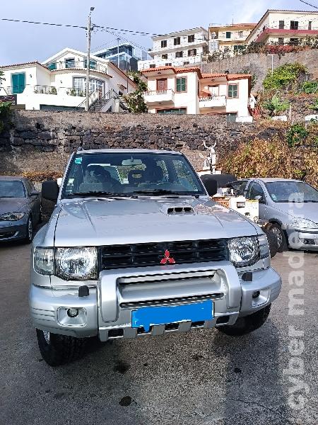 MITSUBISHI PAJERO 2.8 Gasóleo