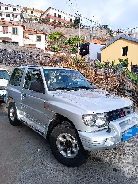 MITSUBISHI PAJERO 2.8 Gasóleo