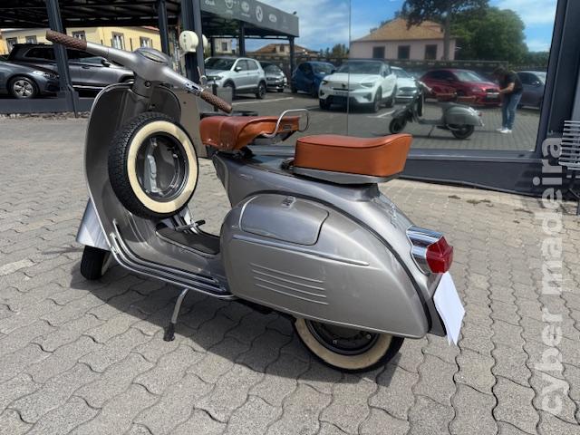 Vespa 150 SPRINT 125 cc Scooter