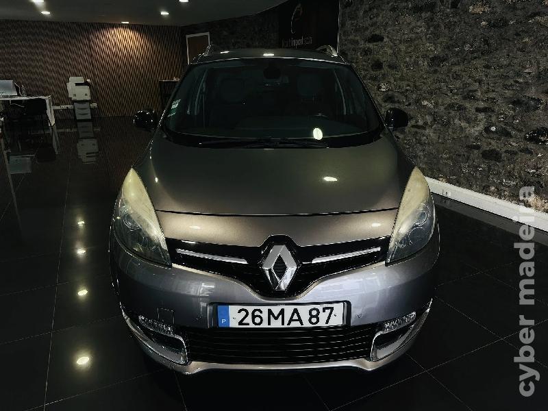 RENAULT SCENIC BOSE EDTION 7 LUGARES Gasóleo