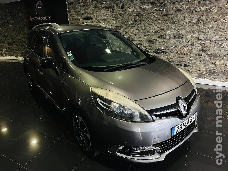 RENAULT SCENIC BOSE EDTION 7 LUGARES Gasóleo