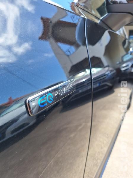 MERCEDES A 250e AMG Híbrido