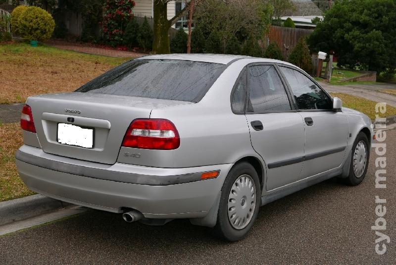 VOLVO S40 1.6 Gasolina