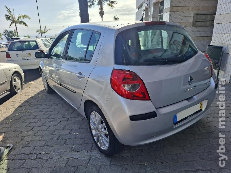 RENAULT CLIO 1.2 16v Rip Curl 100cv Gasolina