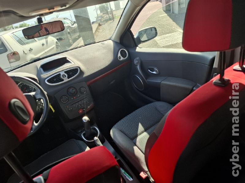 RENAULT CLIO 1.2 16v Rip Curl 100cv Gasolina