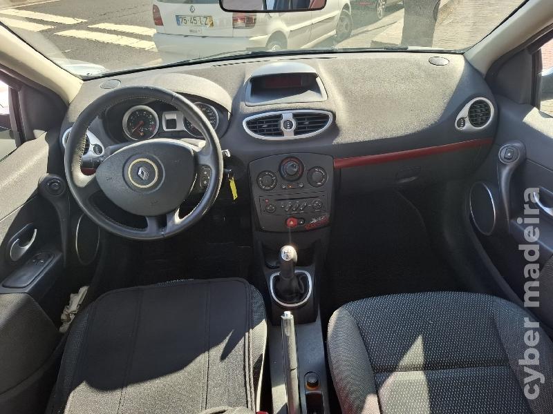 RENAULT CLIO 1.2 16v Rip Curl 100cv Gasolina