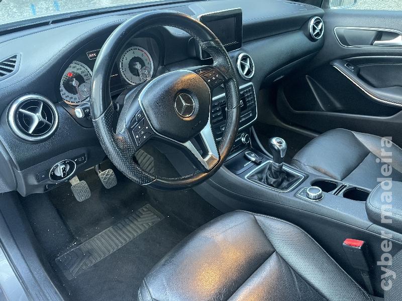 MERCEDES A 200CDI Gasóleo