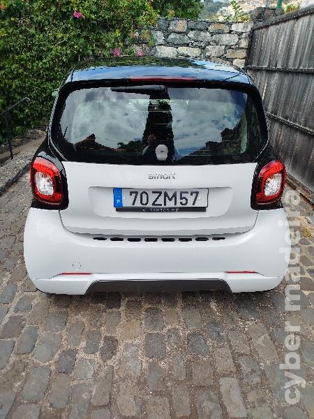SMART FORTWO Passion com kit Look Brabus Gasolina
