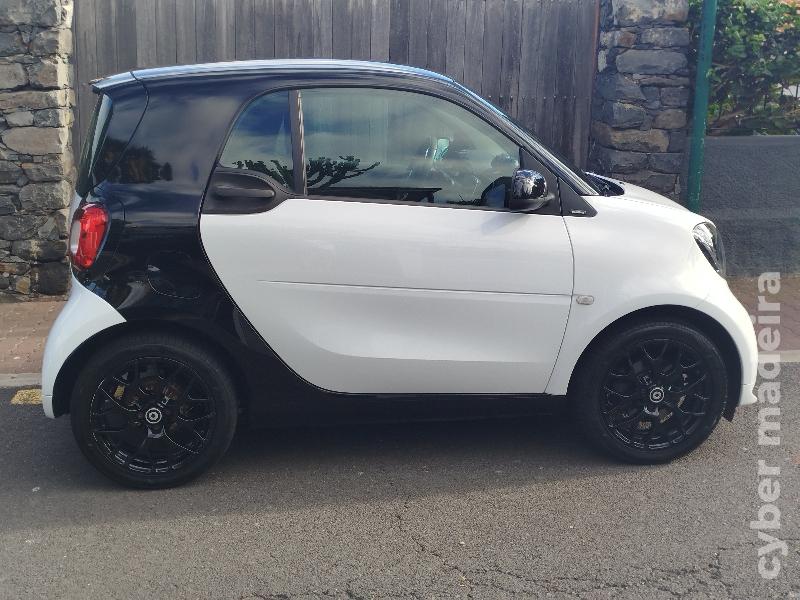 SMART FORTWO Passion com kit Look Brabus Gasolina