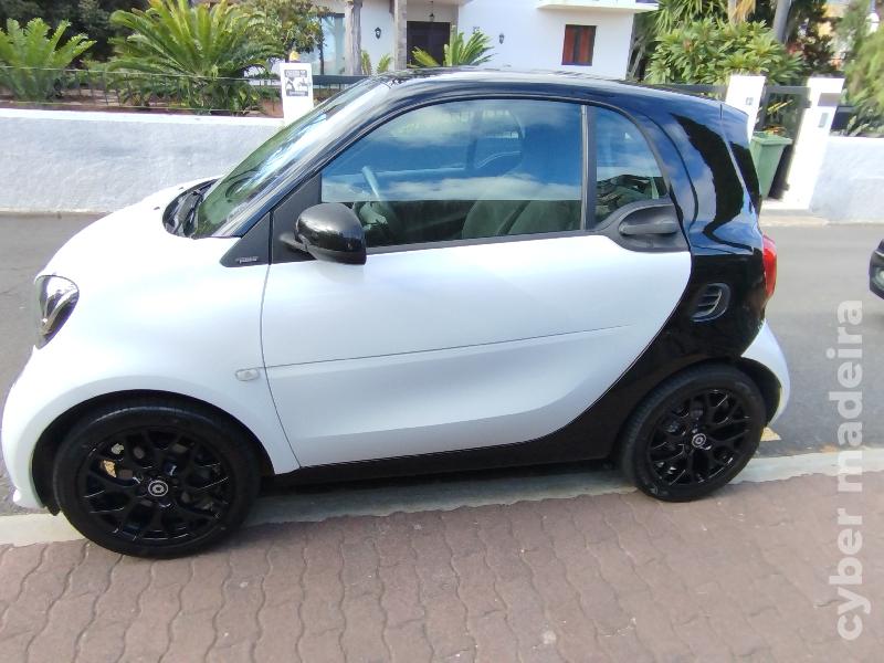 SMART FORTWO Passion com kit Look Brabus Gasolina
