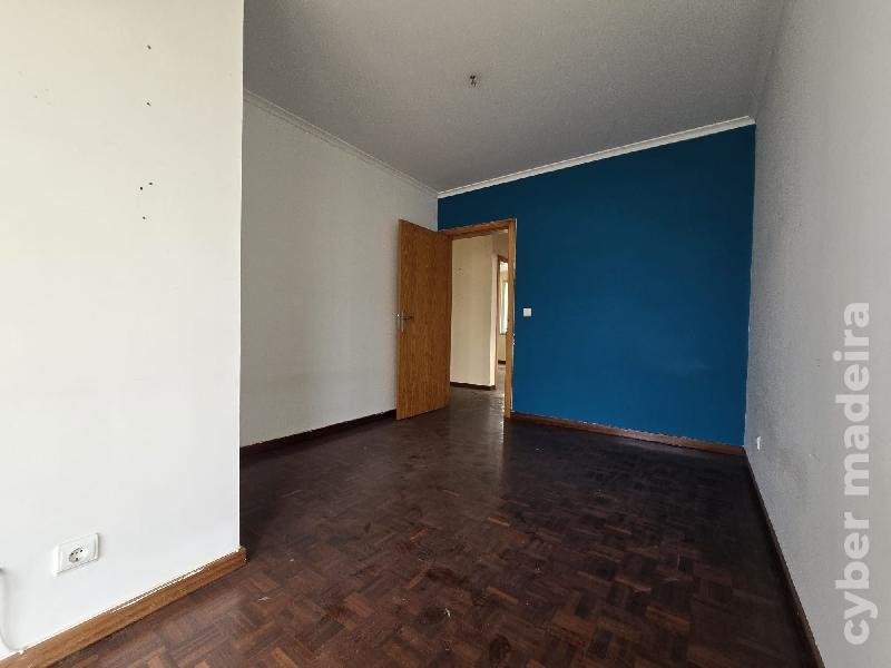 Apartamento T4 para Venda