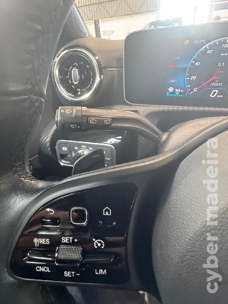 MERCEDES CLA 180D SHOOTING BRAKE BUSINESS SOLUTIONS Gasóleo