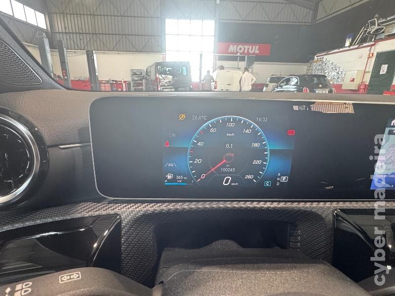 MERCEDES CLA 180D SHOOTING BRAKE BUSINESS SOLUTIONS Gasóleo