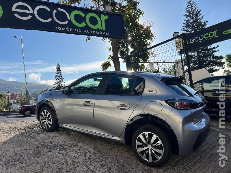 PEUGEOT 208 e-208 50 kWh 136 cv Active Eléctrico