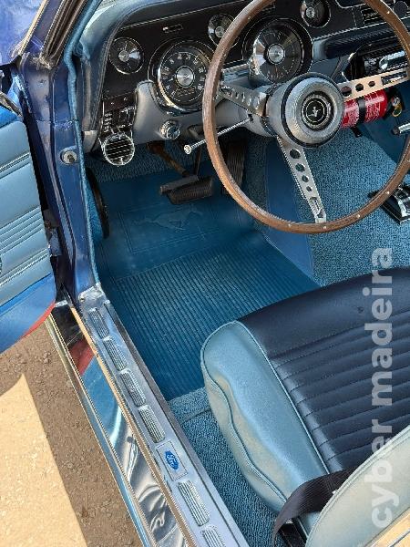 FORD MUSTANG 289 Hardtop Gasolina