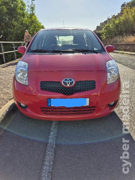 TOYOTA YARIS 1.4 D4D Gasóleo