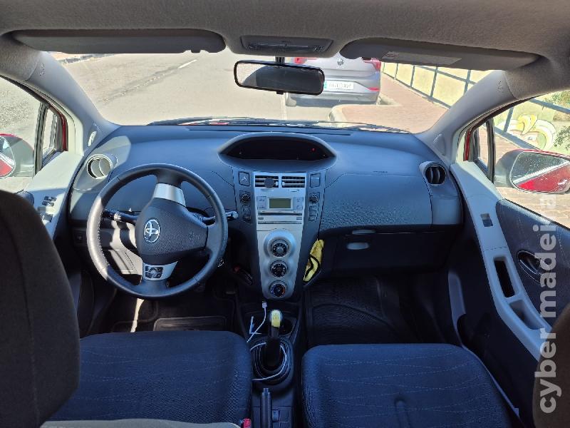 TOYOTA YARIS 1.4 D4D Gasóleo