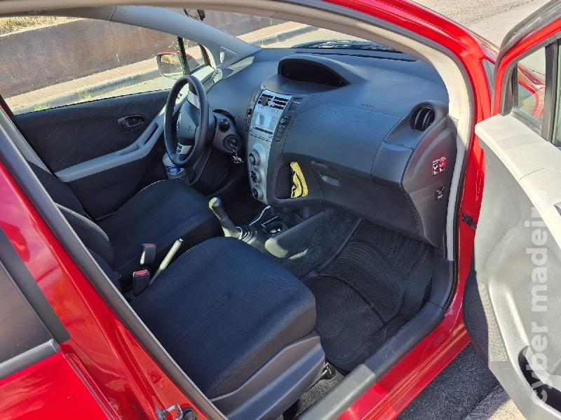 TOYOTA YARIS 1.4 D4D Gasóleo