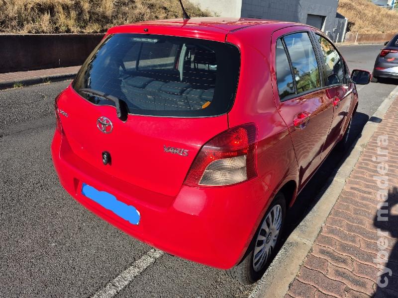 TOYOTA YARIS 1.4 D4D Gasóleo
