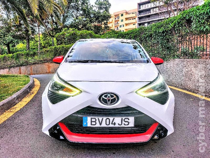 TOYOTA AYGO 1.0 2021 Gasolina