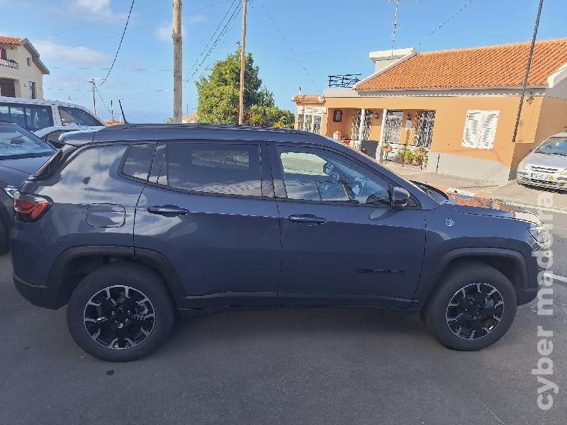 JEEP CJ COMPASS TRAIL HAWK 4XE Híbrido