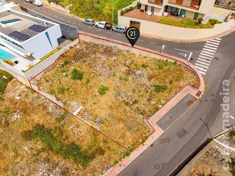 Terreno T4 para Venda