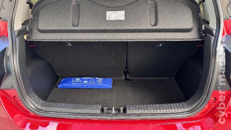 HYUNDAI I10 1.0 COMFORT Gasolina