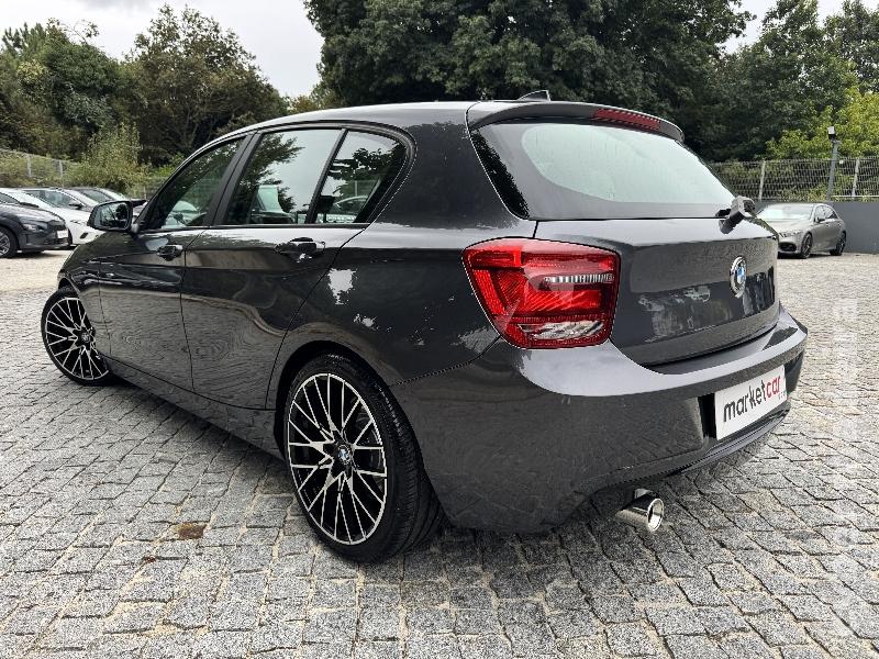 BMW Serie 1 120d Sport Line Gasóleo