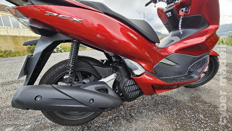 Honda PCX 125 cc Scooter