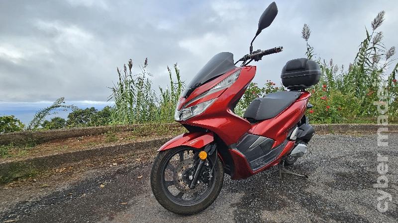 Honda PCX 125 cc Scooter