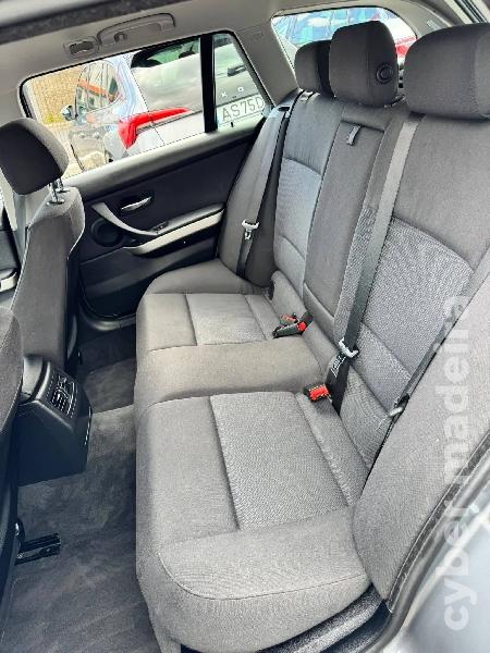 BMW Serie 3 318D Touring LCI Gasóleo