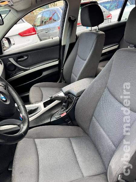 BMW Serie 3 318D Touring LCI Gasóleo