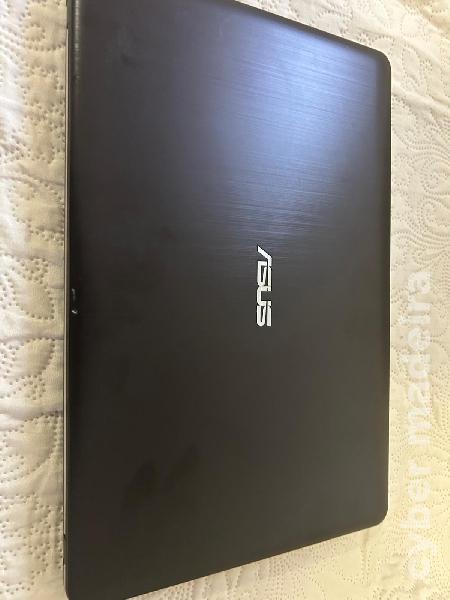 Portátil ASUS A541UA – Intel Core i3 4GB RAM 224GB TOSHIBA 15.6" HD Windows 10 (Sem bateria) Asus