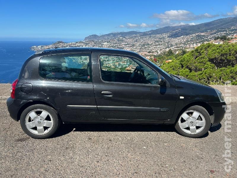 RENAULT CLIO II 1.2 Sport Gasolina