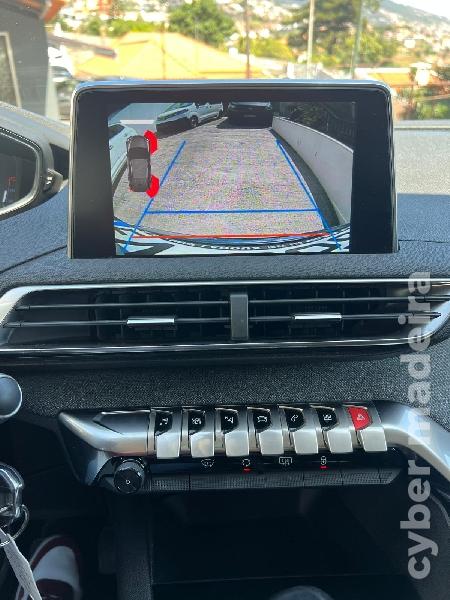 PEUGEOT 3008 1.2 PureTech 130 cv Allure Gasolina