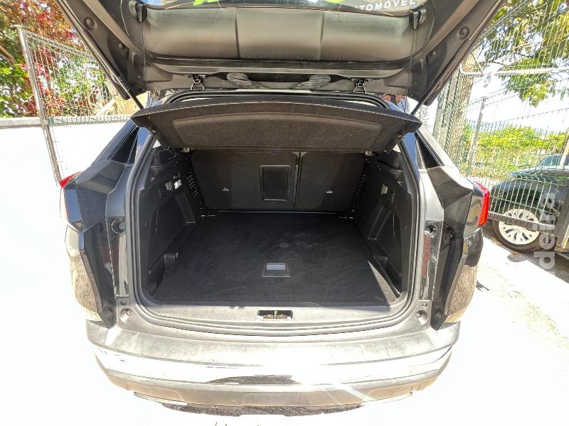 PEUGEOT 3008 1.2 PureTech 130 cv Allure Gasolina