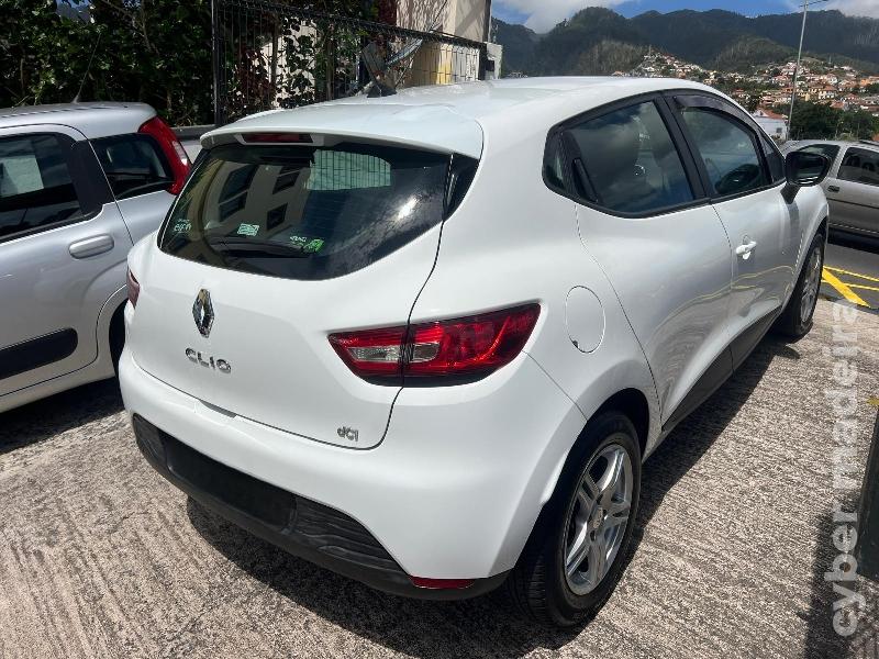 RENAULT CLIO 1.5 DCI 75 cv Gasóleo
