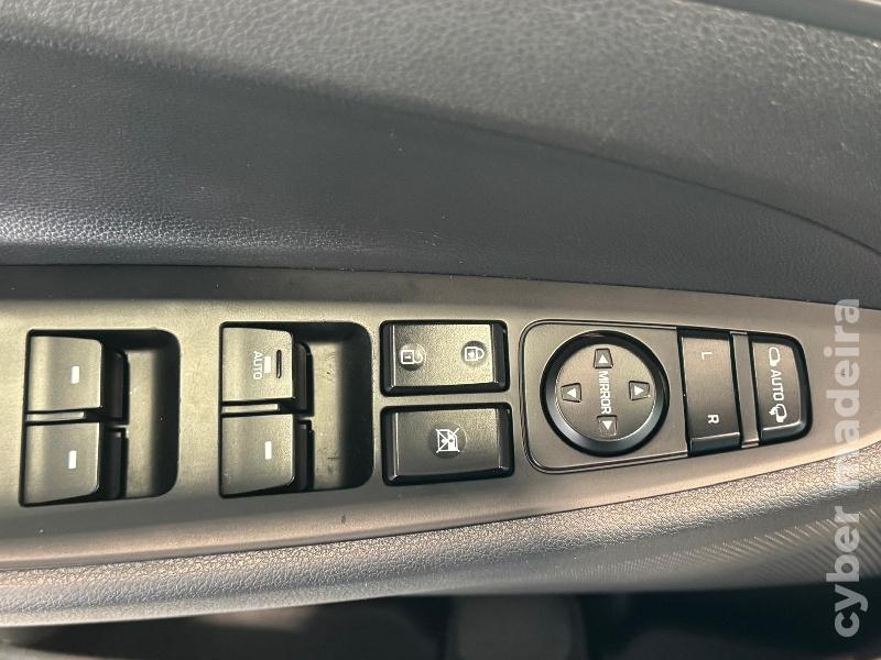 HYUNDAI TUCSON 1.7 CRDI LIMITED Gasóleo