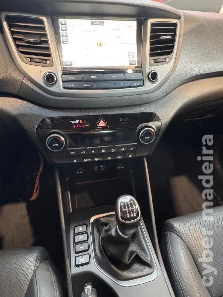 HYUNDAI TUCSON 1.7 CRDI LIMITED Gasóleo