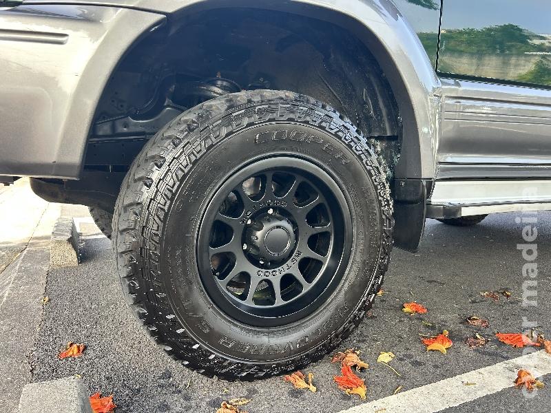 TOYOTA LAND CRUISER 90 3.0 TD Gasóleo