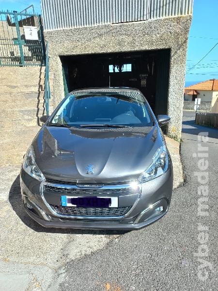 PEUGEOT 208 Citadino Gasolina